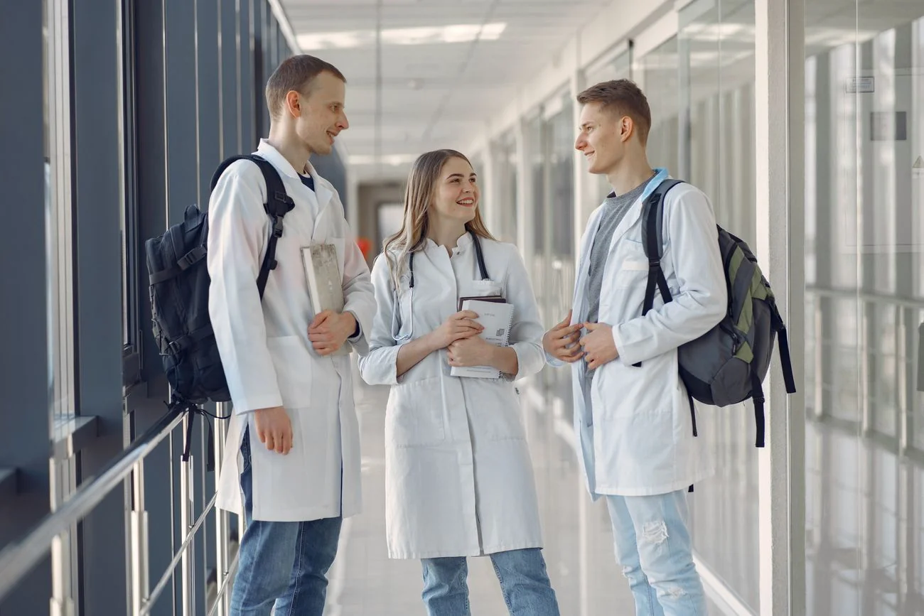 Equipo médico en el hospital
